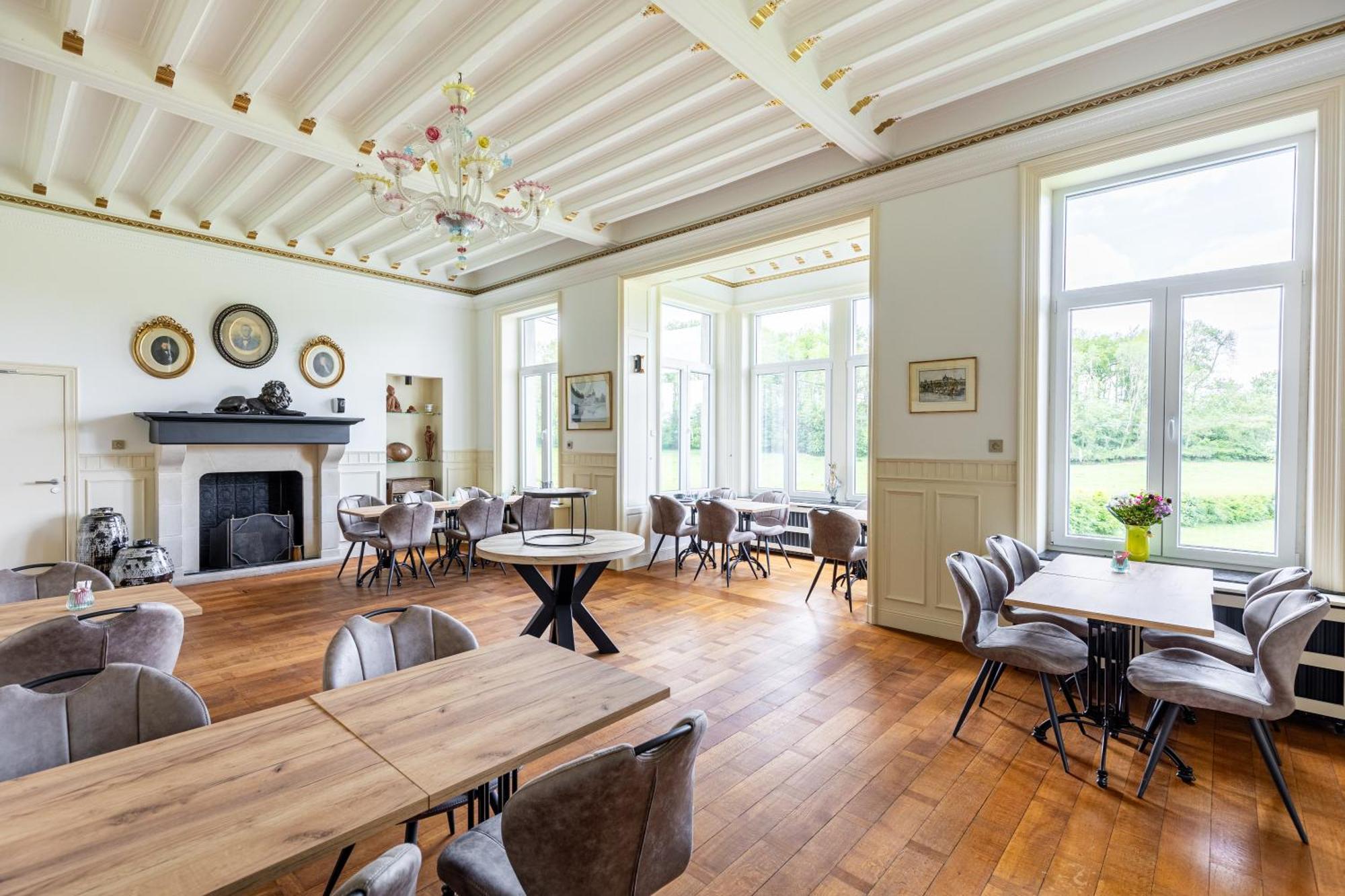 Suite De Luxe Au Chateau 105 Tinlot Luaran gambar